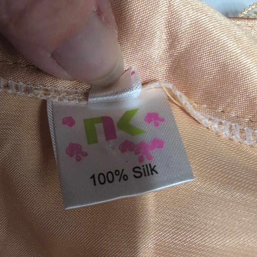Nk Woman’s Champagne 100% Silk With Lace Trim Lounging Set Sz Xl Nwot — image 3 of 8